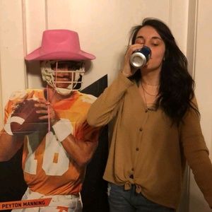 Meet your Posher, Mallory